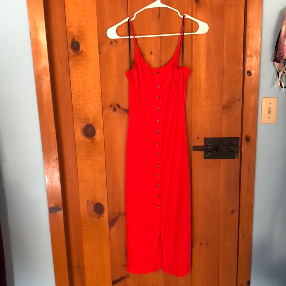 🔵Red Midi Button Dress